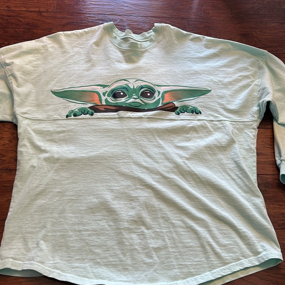 Disney Mandalorian Star Wars Spirit Jersey Baby Yoda Grogu Oversized size M - Picture 9 of 10